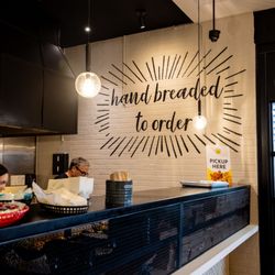 Honestly Good - They hand-bread the chicken to order