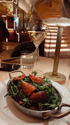 Red Room Bar by null