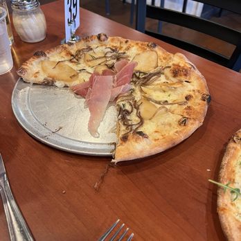 Brick City Eatery - Pizza - Pizza Near Me - Lutz, Florida Brick City Eatery - Pizza - Pizza Near Me - Lutz, Florida