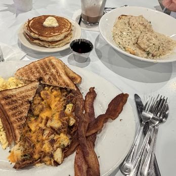 Blue Dog Bistro - Blue Dog Breakfast* and Homemade Biscuits & Gravy - Breakfast & Brunch Near Me - Ocean Springs, Mississippi Blue Dog Bistro - Blue Dog Breakfast* and Homemade Biscuits & Gravy - Breakfast & Brunch Near Me - Ocean Springs, Mississippi