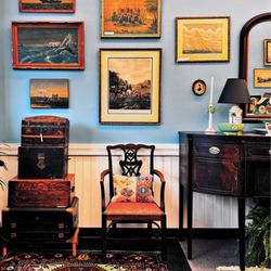 Smith Sullivan Antiques And Curiosities