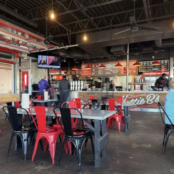 Hattie B's Hot Chicken - Inside Hattie B's! - Chicken Wings Near Me - Nashville, Tennessee Hattie B's Hot Chicken - Inside Hattie B's! - Chicken Wings Near Me - Nashville, Tennessee