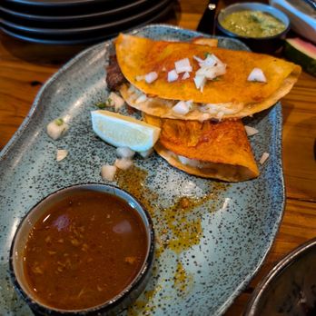 Flecha Cantina - Las Vegas - Birria quesadilla - Mexican Near Me - Las Vegas, Nevada Flecha Cantina - Las Vegas - Birria quesadilla - Mexican Near Me - Las Vegas, Nevada