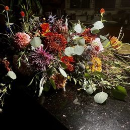 Sweetheart table bouquet