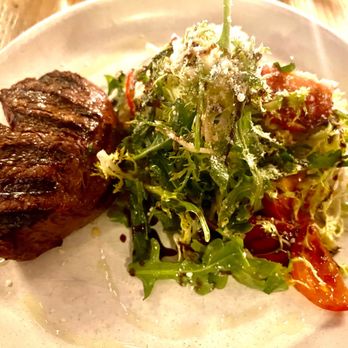 SoCal Kitchen + Bar - 8 oz filet - New American Near Me - Columbus, Ohio