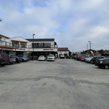 Di Prima Pizza Speciale - Parking - Pizza Near Me - Redondo Beach, California Di Prima Pizza Speciale - Parking - Pizza Near Me - Redondo Beach, California