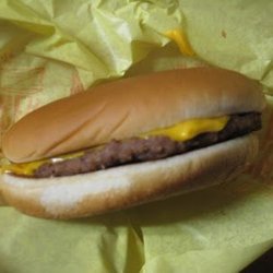 McDonald's - Single burger w/cheese