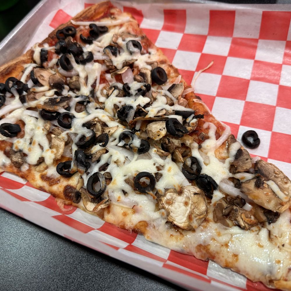 Papa's Pizza - Pizza Near Me - League City, Texas