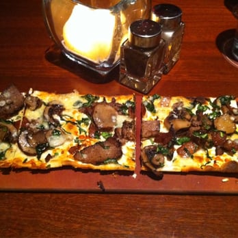 Seasons 52 - Dry and tasteless, besides the pop of blue cheese - New American Near Me - Costa Mesa, California Seasons 52 - Dry and tasteless, besides the pop of blue cheese - New American Near Me - Costa Mesa, California
