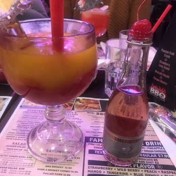 Dallas BBQ Washington Heights - The delicious #MoscatoMama never disappoints! - Barbeque Near Me - New York, New York