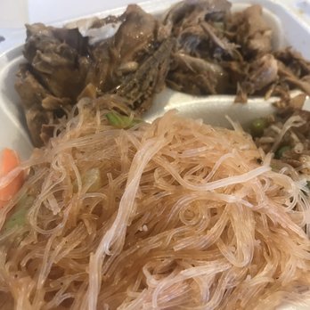 Ono Pinay Kitchen - Chicken adobo - Filipino Near Me - Bellevue, Nebraska Ono Pinay Kitchen - Chicken adobo - Filipino Near Me - Bellevue, Nebraska