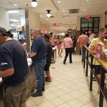 Chick-fil-A - Chicken Shop Near Me - Kahului, Hawaii