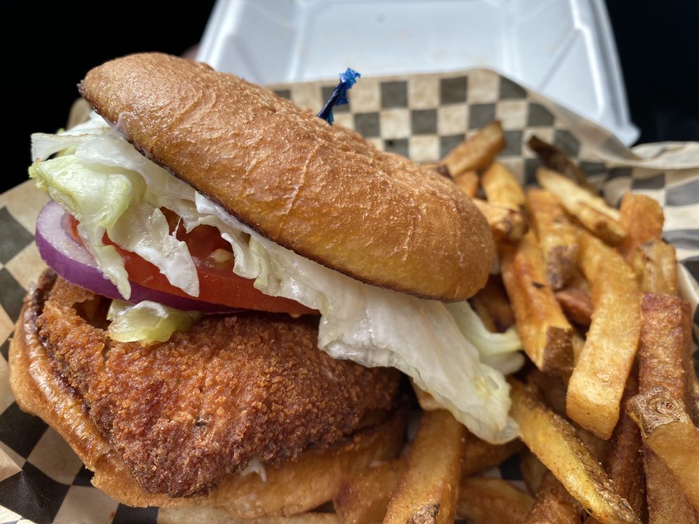 JAMESTOWN SALOON Updated May 2024 35 Photos & 36 Reviews 19711