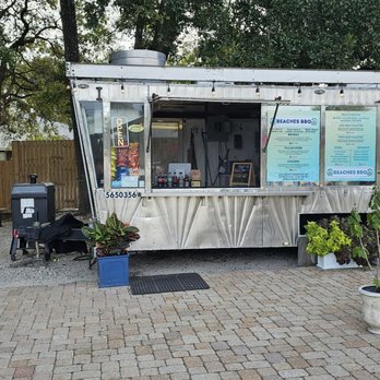 Beaches BBQ - Food Trucks Near Me - Shalimar, Florida Beaches BBQ - Food Trucks Near Me - Shalimar, Florida