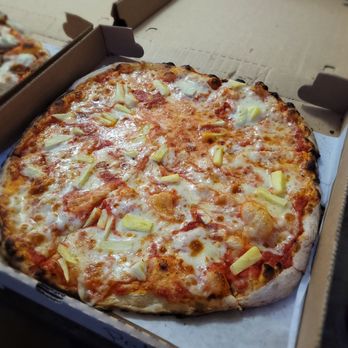 Max and Leo's - Newton - Pineapple - Pizza Near Me - Newton, Massachusetts Max and Leo's - Newton - Pineapple - Pizza Near Me - Newton, Massachusetts
