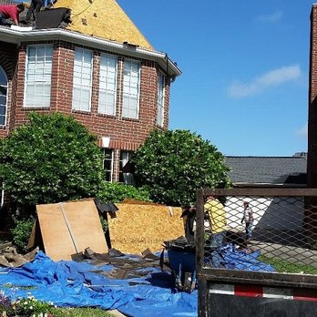 Doozy Roofs - Doozy Roofs replaces super steep roofs like this one or gently sloped as well. - Roofing Near Me - Houston, Texas Doozy Roofs - Doozy Roofs replaces super steep roofs like this one or gently sloped as well. - Roofing Near Me - Houston, Texas