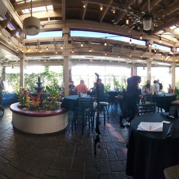 Mesa Street Grill - Outdoor patio area - New American Near Me - El Paso, Texas Mesa Street Grill - Outdoor patio area - New American Near Me - El Paso, Texas
