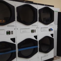 Anne's Webster Laundromat - Again unmarked and $0.25 for undetermined amount of minutes.