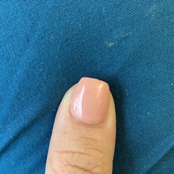 DaVi Nails - Nails are not smooth and has a ridge to it. - Nail Salons Near Me - Allentown, Pennsylvania