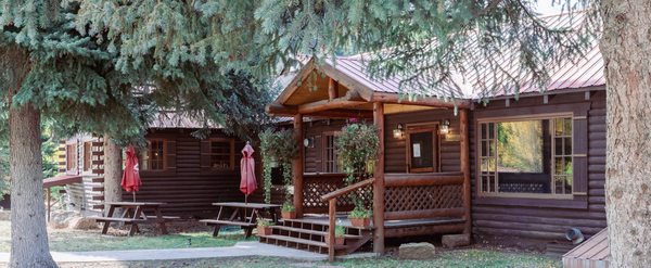 Almont Resort, Restaurant and Bar 47 by null