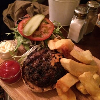 The Bedford - Lamb Burger - Pubs Near Me - London, XGL