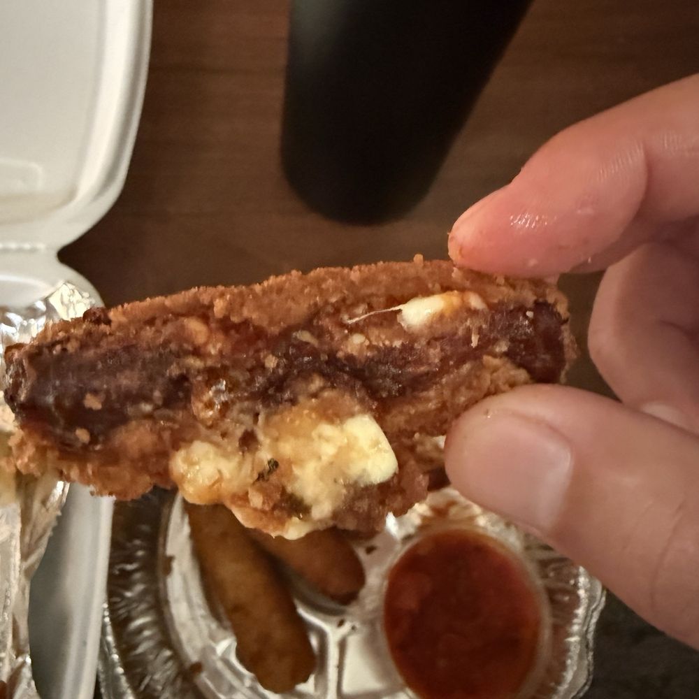 Lucky Grill - Mozzarella Cheese Sticks (6 pc) and Marinara sauce I'm confused. Are you confused? - Diners Near Me - Chicago, Illinois Lucky Grill - Mozzarella Cheese Sticks (6 pc) and Marinara sauce I'm confused. Are you confused? - Diners Near Me - Chicago, Illinois