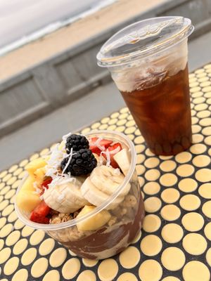 Woody's Breakfast And Burgers by null