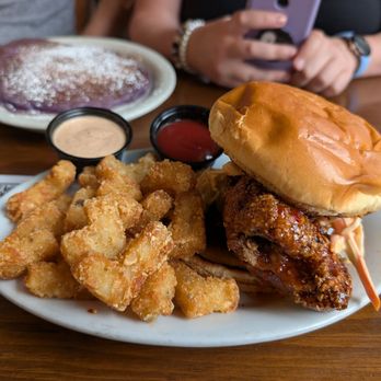 Wake ‘n Bacon - Bird Sandwich - Breakfast & Brunch Near Me - Chicago, Illinois