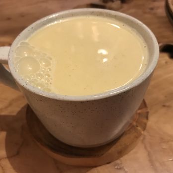 Beloved Cafe - Golden Milk - turmeric, ginger, cardamom, clove, black pepper, raw honey, vanilla, & nut milk - Coffee & Tea Near Me - San Francisco, California