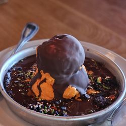 BJ's Restaurant & Brewhouse