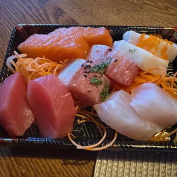 Nori Sushi & Grill - Japanese Near Me - New Berlin, Wisconsin