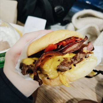 Shake Shack Upper West Side - Fast Food Near Me - New York, New York Shake Shack Upper West Side - Fast Food Near Me - New York, New York