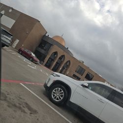 Islamic Assn of North Texas Dallas Central Mosque - View from parking lot. Go Vote!
