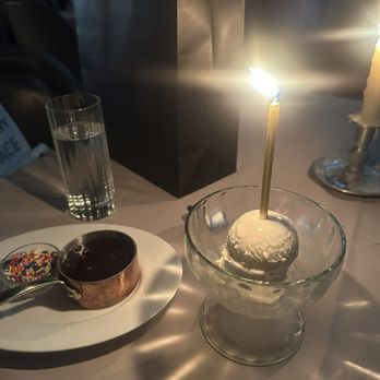 Maple & Ash - Free birthday dessert - Steakhouses Near Me - Scottsdale, Arizona
