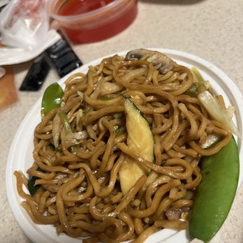 China Pavilion - Vegetable lo mein. - Chinese Near Me - Bronx, New York