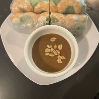 Pho Vietnam - Shrimp summer rolls - Vietnamese Near Me - Honolulu, Hawaii