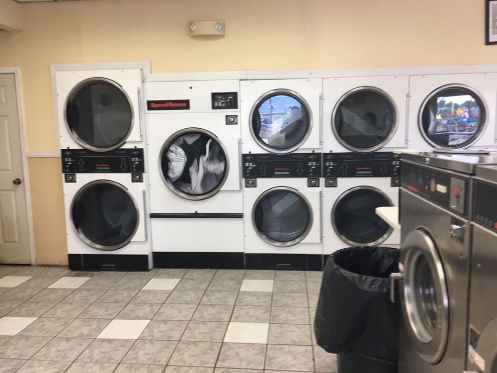 FASTOP LAUNDRY & DRY CLEANERS Updated June 2024 8054 Bayside Rd