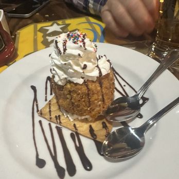 Robles Cantina - Dessert - Fried Ice Cream - Burgers Near Me - Tappahannock, Virginia