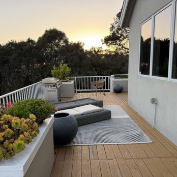 Wood Staining and Seal - Refinishing Services Near Me Wood Staining and Seal - Refinishing Services Near Me