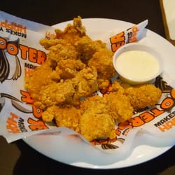 Hooters - 10 pc. Boneless Wings, Chesapeake Rub.