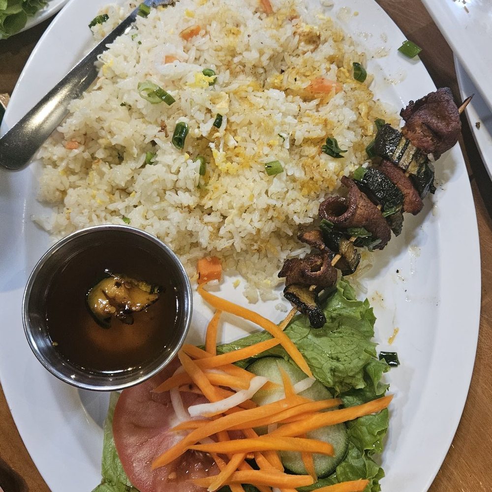 Basil Leaf Vietnamese Restaurant - beef skewers with fried rice - Vietnamese Near Me - Albuquerque, New Mexico Basil Leaf Vietnamese Restaurant - beef skewers with fried rice - Vietnamese Near Me - Albuquerque, New Mexico