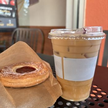 Everyday Eatery - Cardamom rose latte with oat milk and a guava and cheese danish - Cafes Near Me - Irvine, California