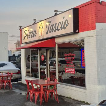 Pizza Tascio NKC - Pizza Near Me - North Kansas City, Missouri