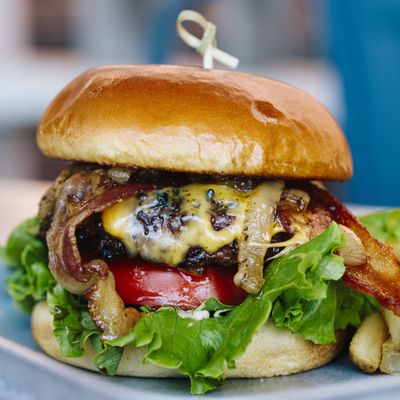 Shuckin' Shack Oyster Bar by null