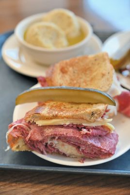 Shapiro's Delicatessen by null