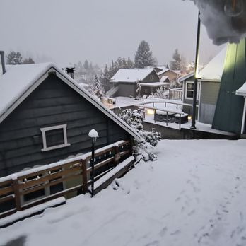 June Lake Pines - Hotels Near Me - June Lake, California