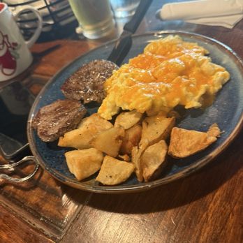 Perdido Key Breakfast Club - Steak and egg - Breakfast & Brunch Near Me - Pensacola, Florida