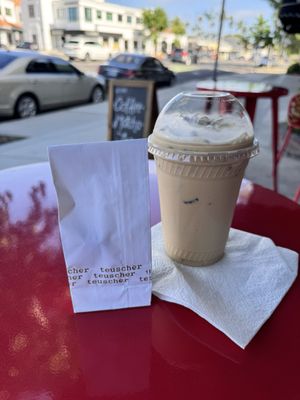 Teuscher High quality Swiss Chocolates & Café by null