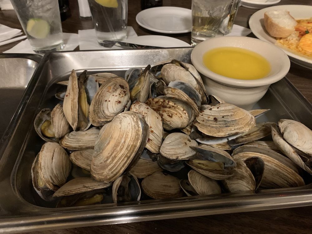 Danny's Seafood Bar & Grille