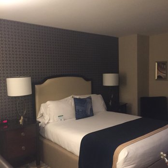 Best Western Premier Park Hotel - Queen room - Hotels Near Me - Madison, Wisconsin